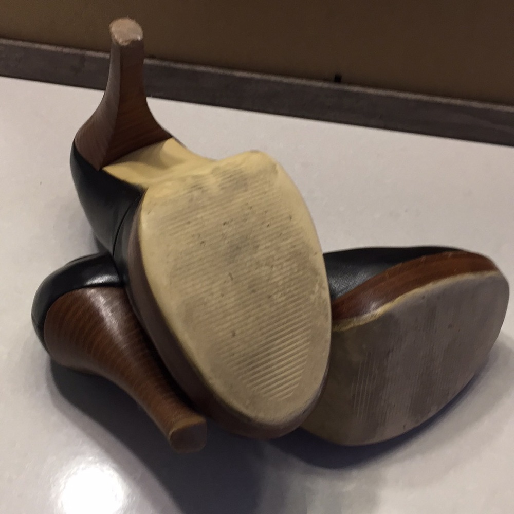 4” heels - Picture 4 of 4